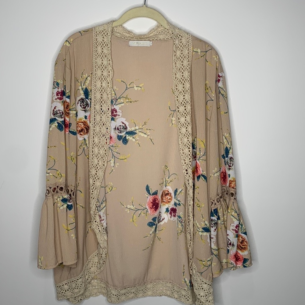 Floral kimono size xl